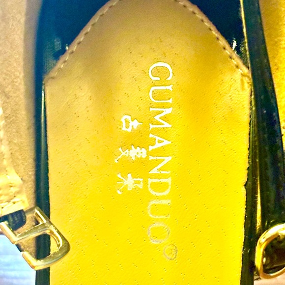 Stiletto high heels black and yellow with a butterfly STATEMENT shoes - Picture 13 of 13